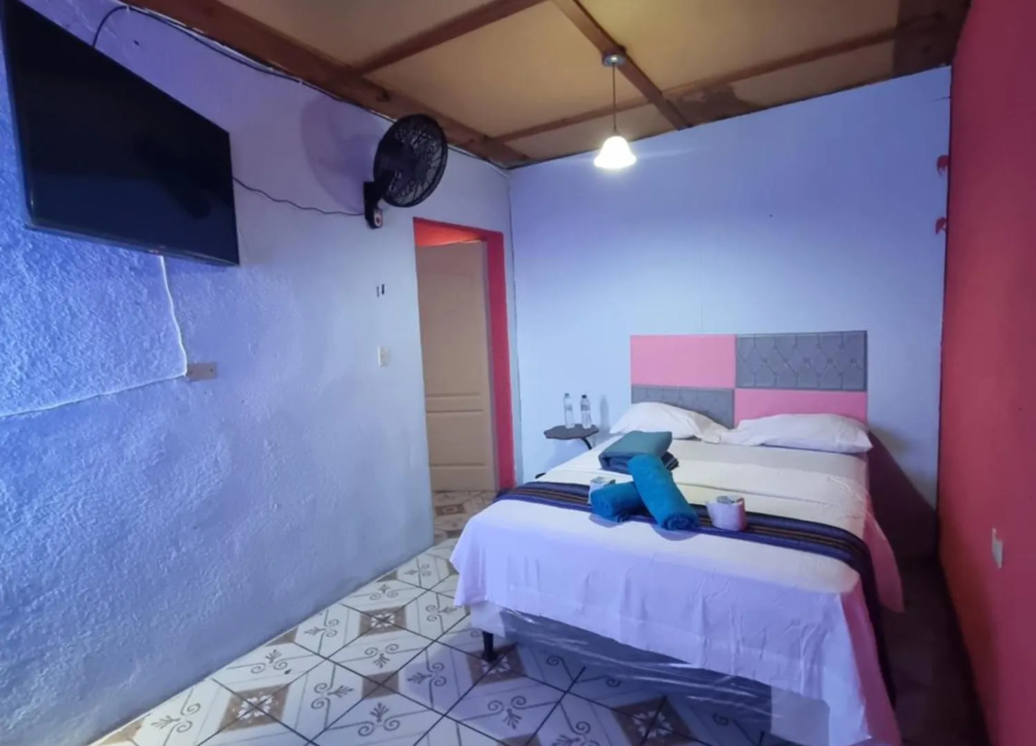 Hotel One Way Jocotenango Antigua